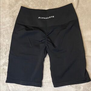 Alphalete Amplify shorts